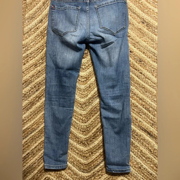 Urban Outfitters BDG Mid Rise Straight Denim Jeans,Medium Wash, Size 25W, 26L - Picture 4 of 9
